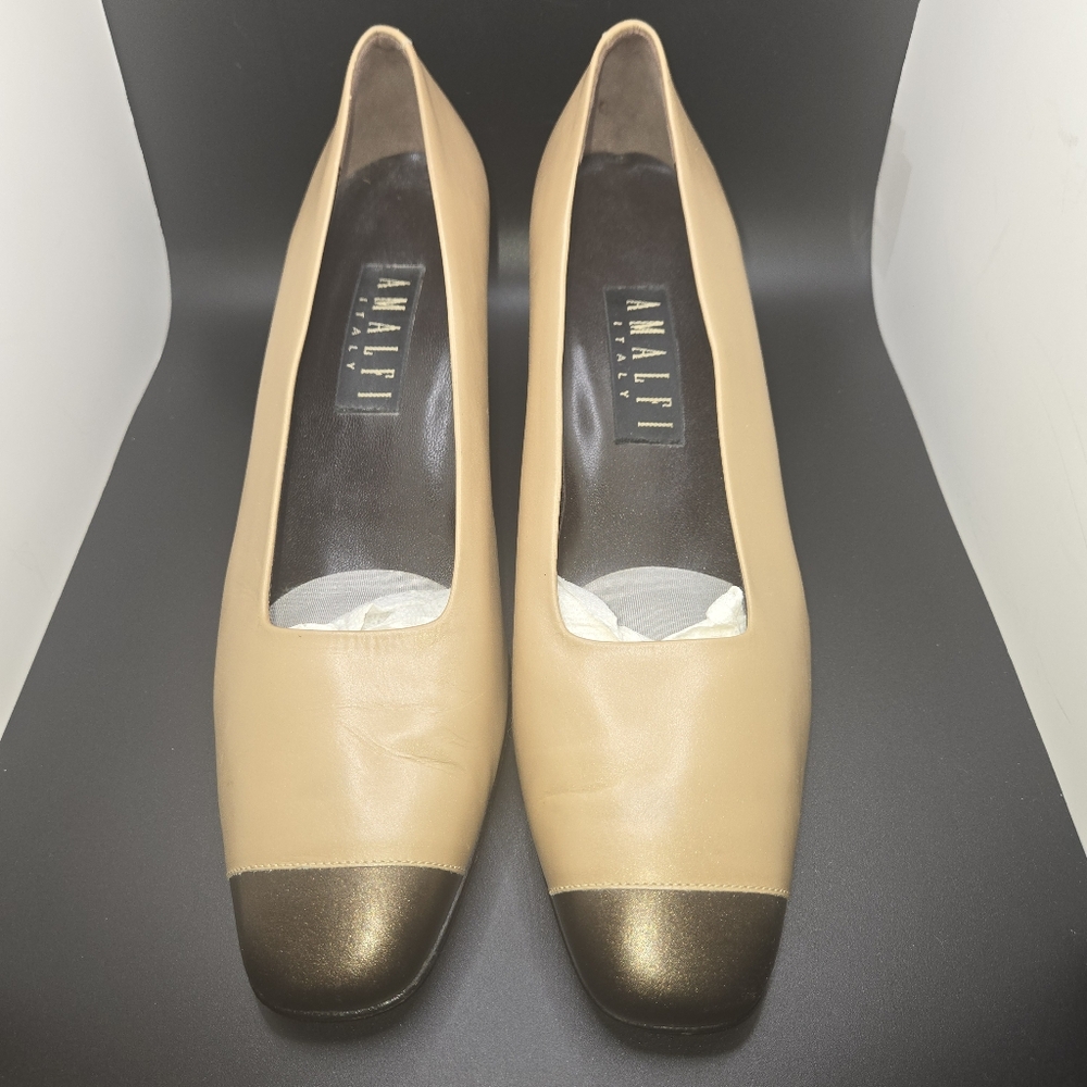 Amalfi Italy Women’s 12 AAA Extra Narrow Cap Toe Leather Pumps